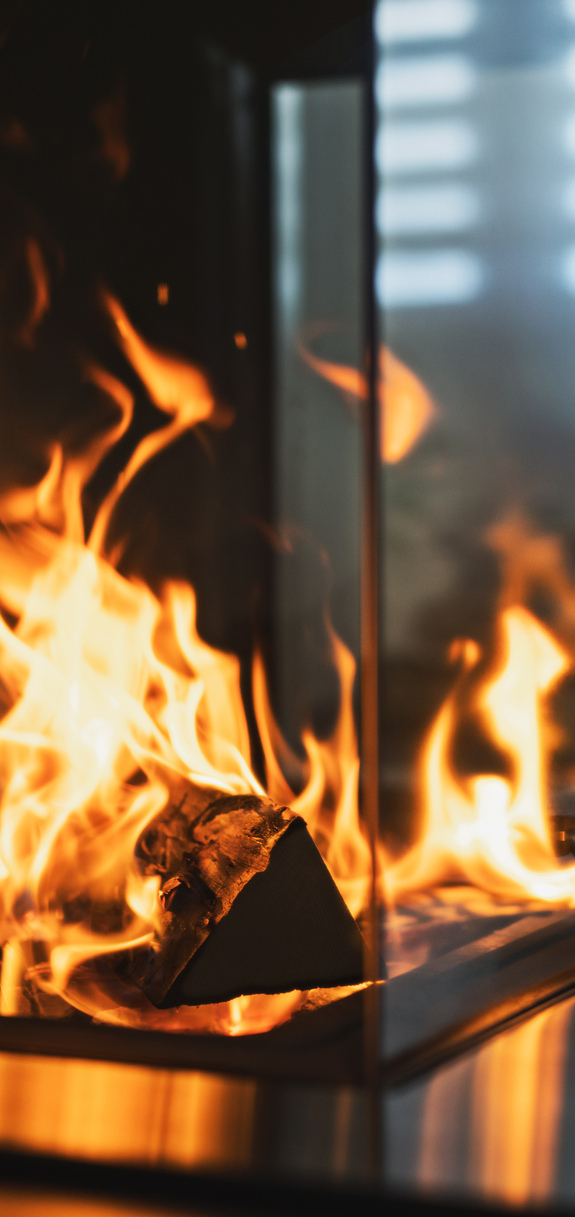 VISIO UNIQ Der Holz-Kaminofen VISIO UNIQ bietet einwandfreie Feuersicht.